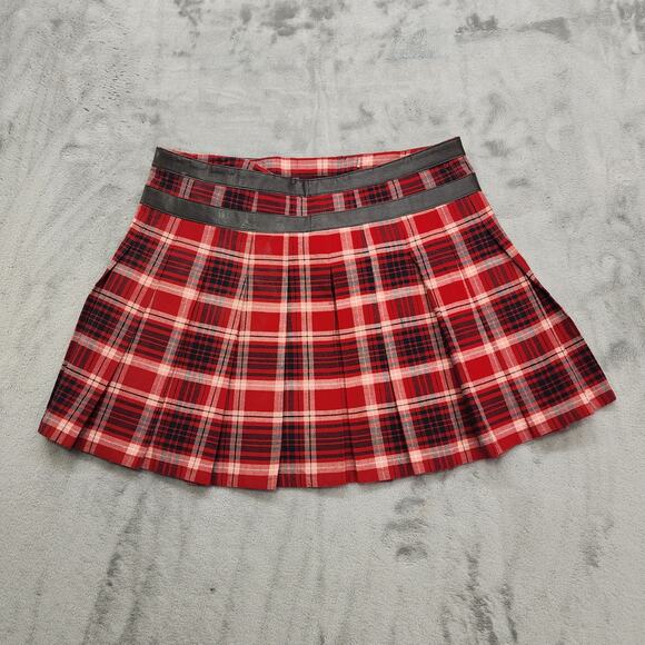 Vintage 90s DKNY Skirt Women 7 Juniors Red Plaid Pleated Double Buckle Wrap Mini - Picture 4 of 11